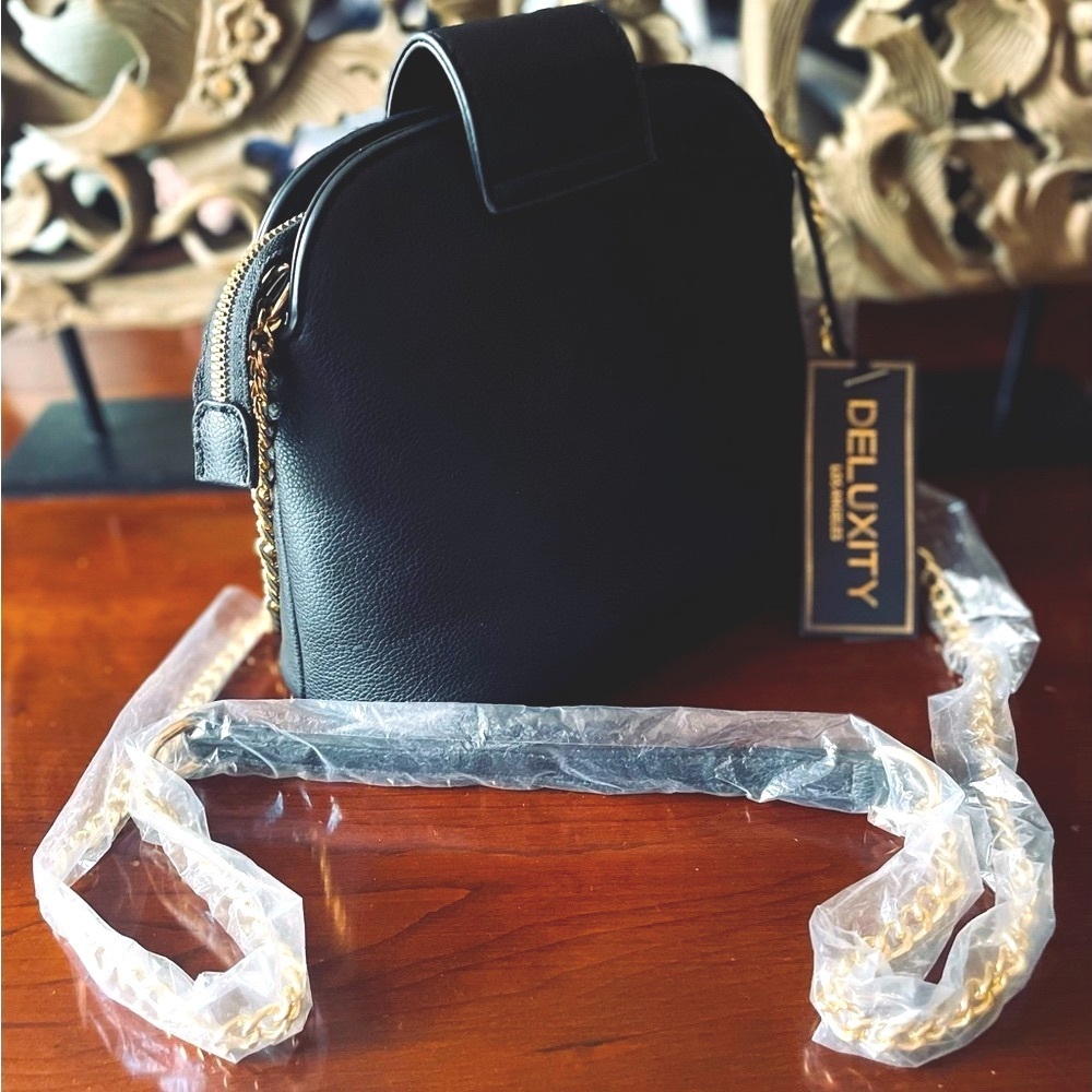 “Deluxity Los Angeles” Black Vegan Leather Crossbody Bag.  NWT - Picture 2 of 9